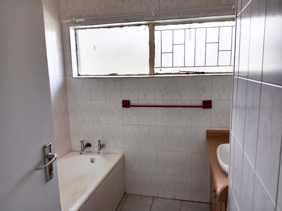 To Let 3 Bedroom Property for Rent in Flamingo Park Free State
